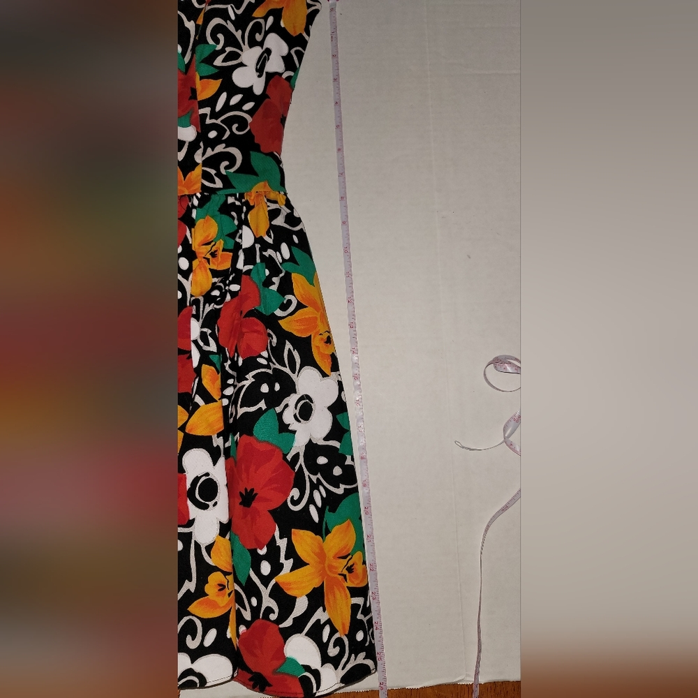 Vintage Steppin Out floral dress scallop neckline with crinoline Pin Up Style - Picture 11 of 16